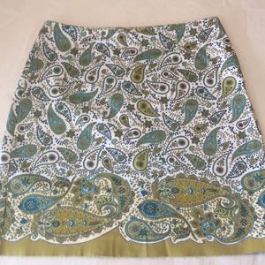 🛍Geoffrey Bean stretch skirt size 6